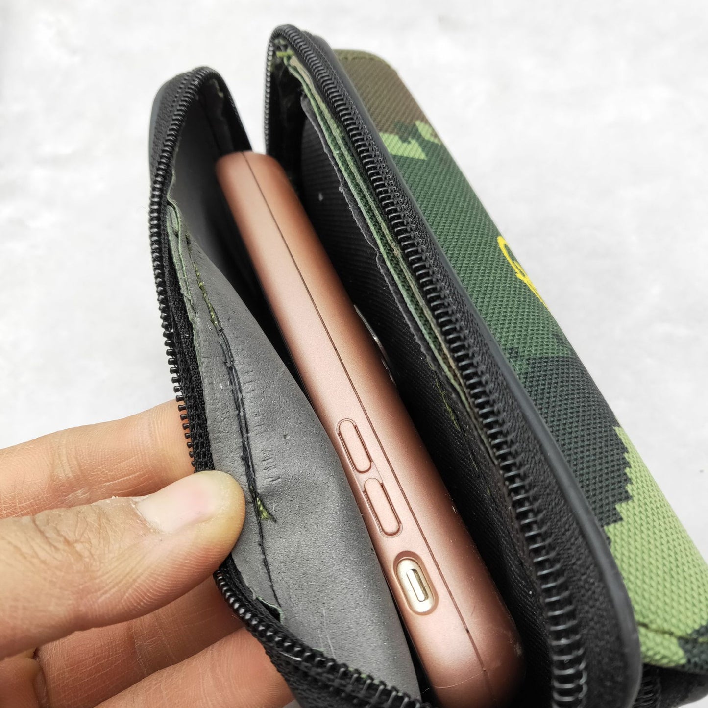 Men's Mobile Running Sundries Horizontal Camouflage Phone Bags