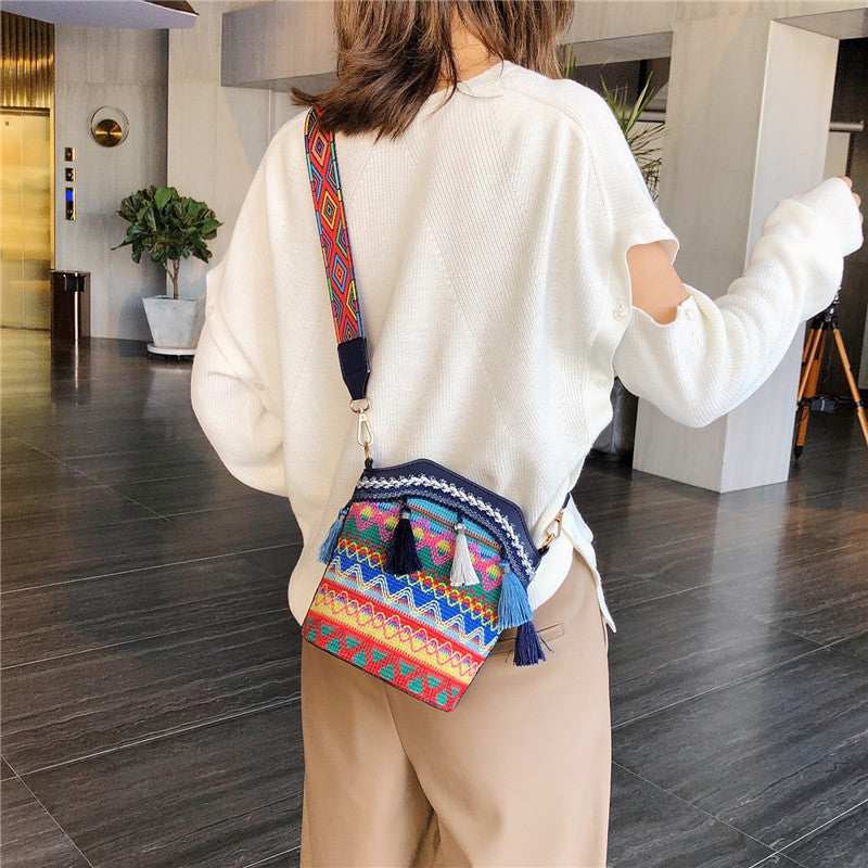 High-grade Female Ethnic Style Niche Woven Crossbody Bags