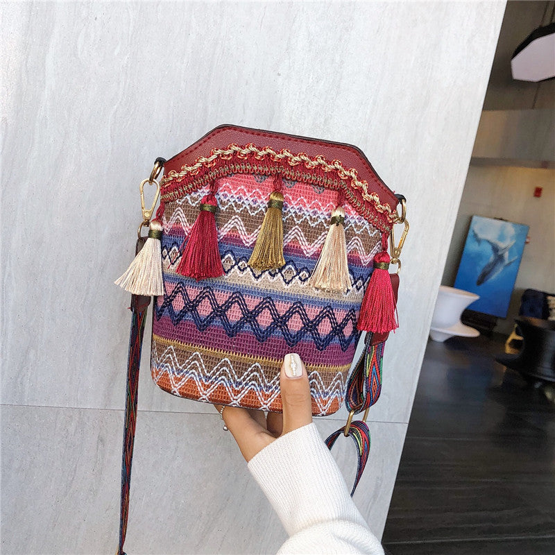 High-grade Female Ethnic Style Niche Woven Crossbody Bags