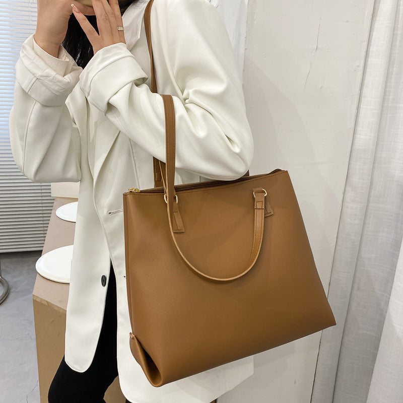 Women's Pretty Trendy Large Capacity Fashionable Shoulder Bags