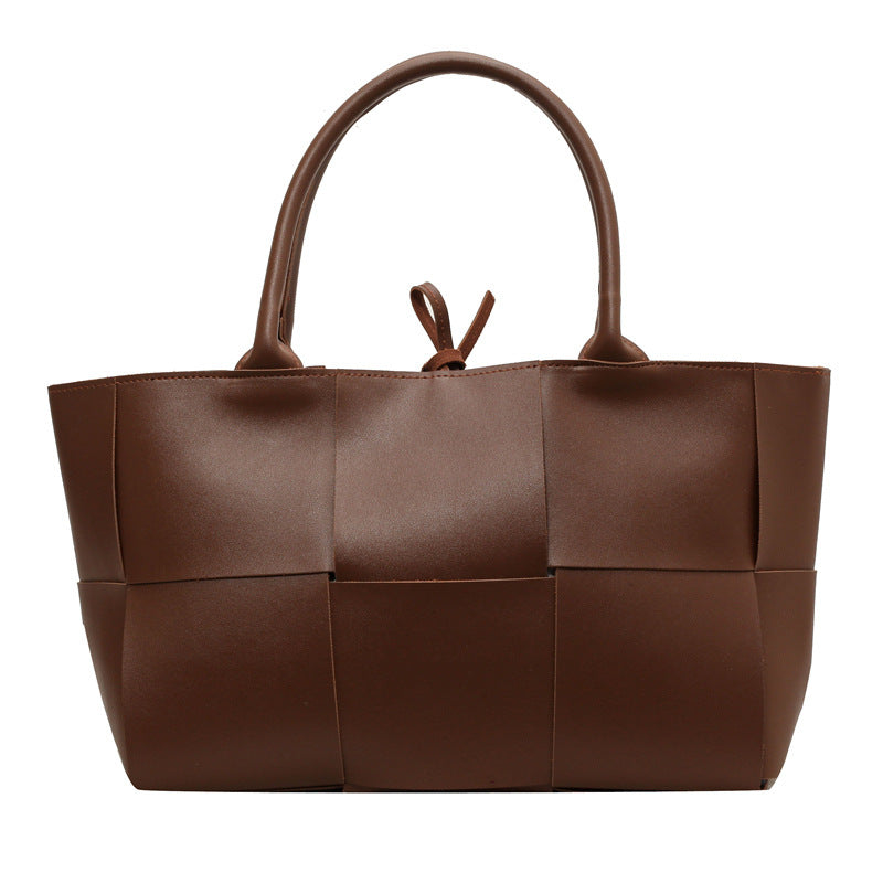 Women's Large Capacity Autumn Fashion Personalized Solid Shoulder Bags