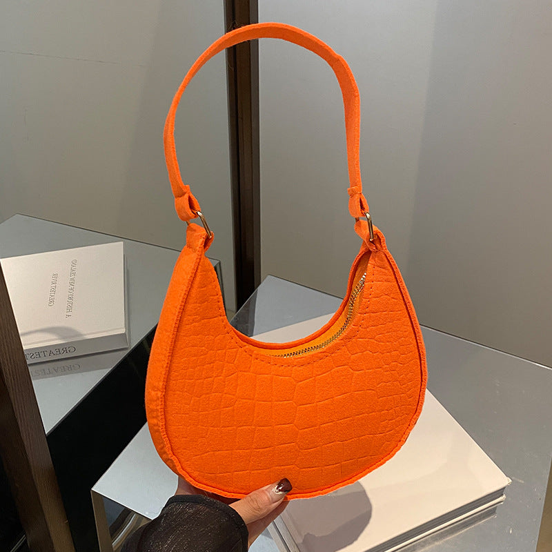 Women's High-grade Niche Fashion Underarm Retro Easy Shoulder Bags