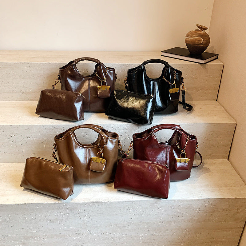 Women's Retro Minority Autumn High-grade Large Capacity Crossbody Bags