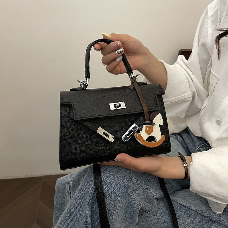 Women's Light Luxury Minority Spring Fashion Temperament Shoulder Bags