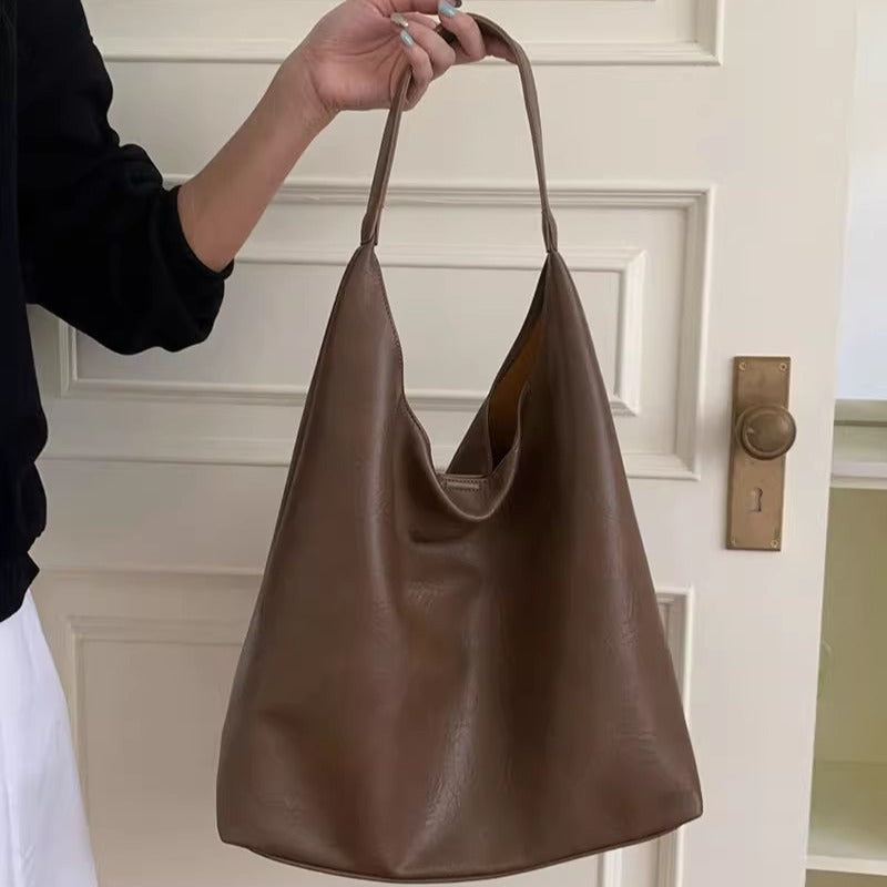 Retro Style Commuter Large Capacity Female Shoulder Bags