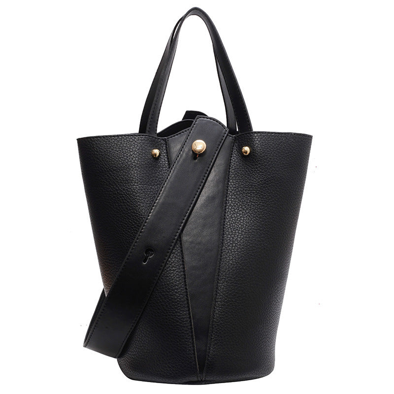 Women's Retro Large Capacity Spring Popular Texture Crossbody Bags