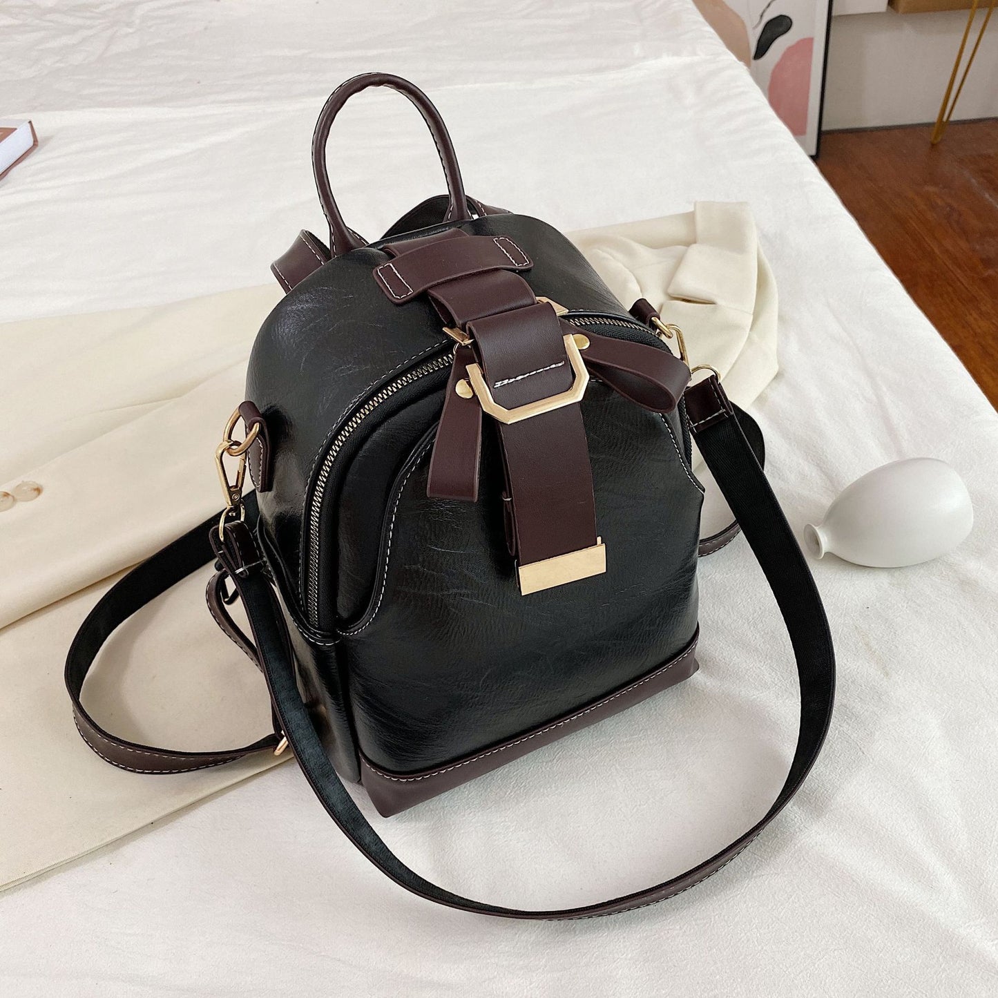 Elegant Style Vintage Trendy Portable Fashion Backpacks