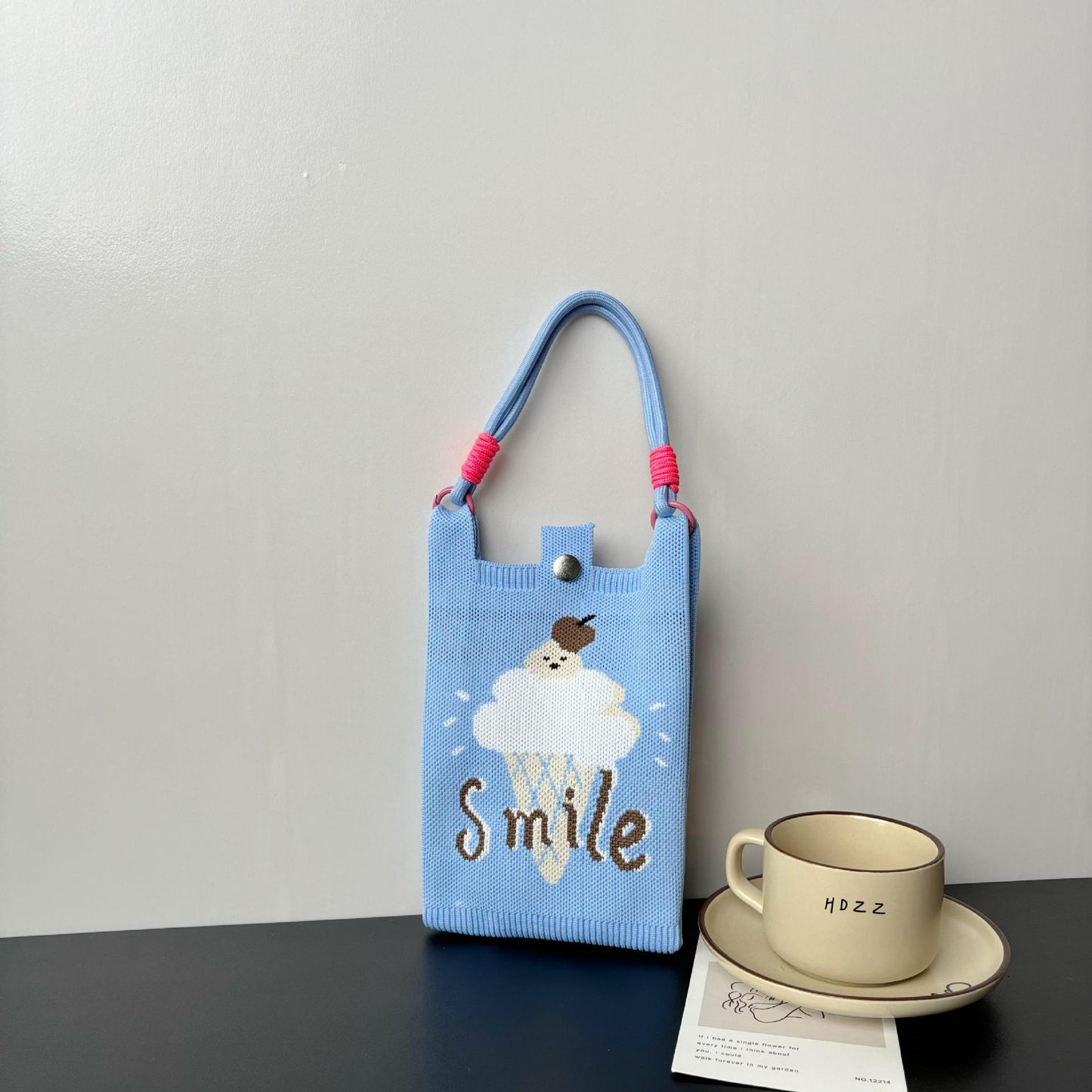 High-grade Mobile Cartoon Knitted Dopamine Color Phone Bags