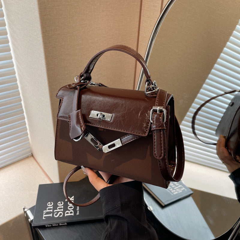 Women's High-grade Retro Exquisite Portable Kelly Crossbody Bags