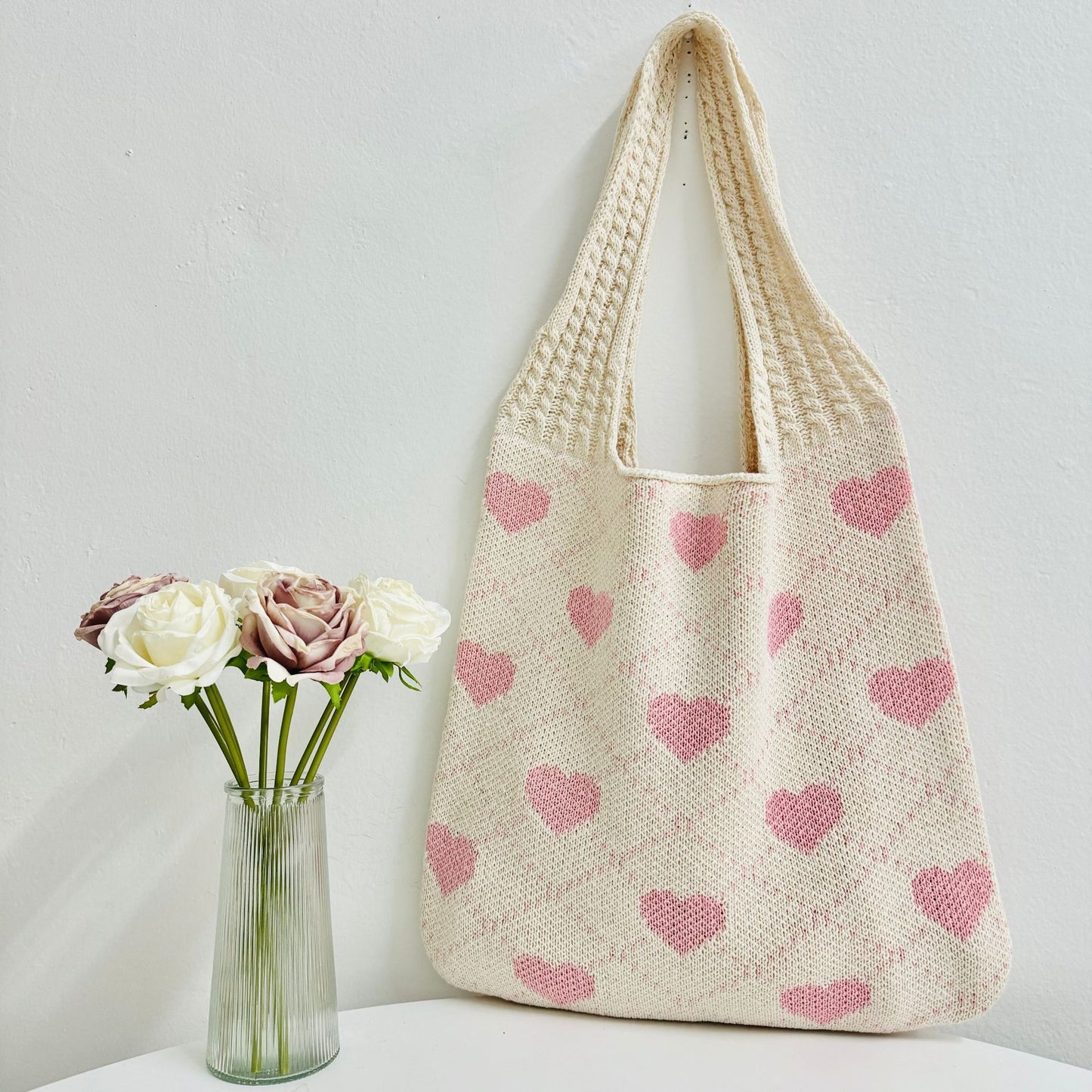 Women's Shopping Knitted Love Pattern Woven Shoulder Bags