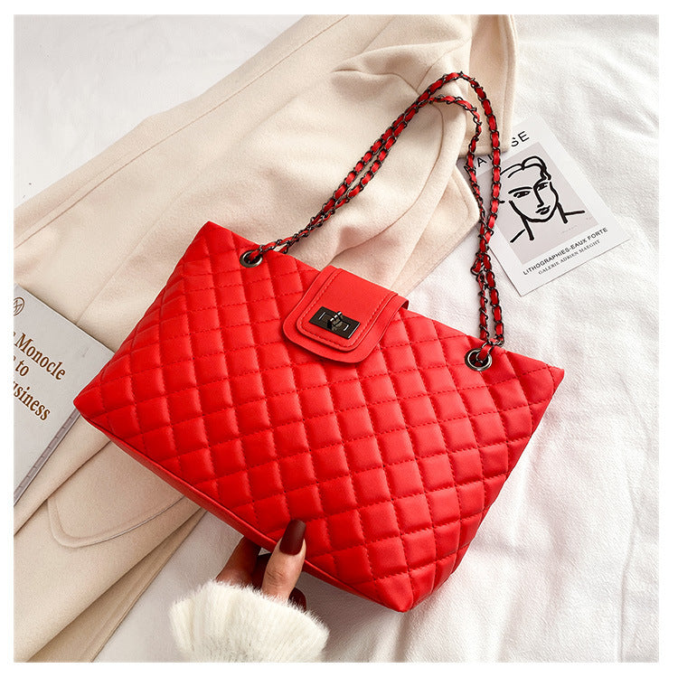 Women's Fashion Underarm Diamond Embroidery Thread Chain Tote Bags