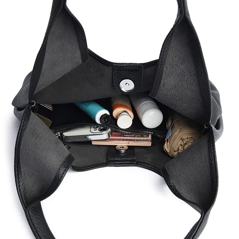 Women's Solid Color Simple Large Capacity Soft Shoulder Bags