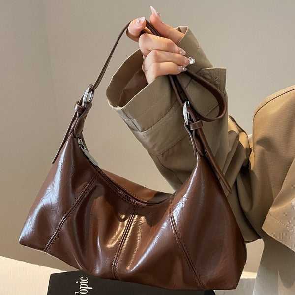 Women's Niche Large Capacity Dumpling Korean Retro Bags