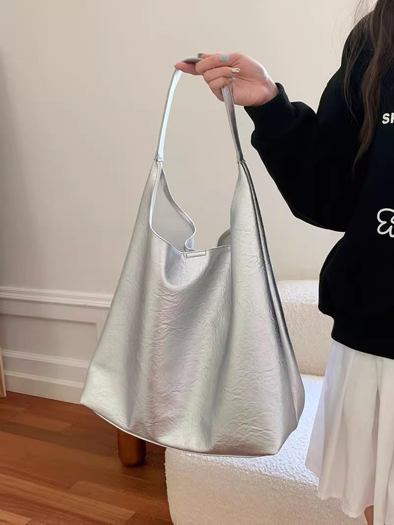 Retro Style Commuter Large Capacity Female Shoulder Bags