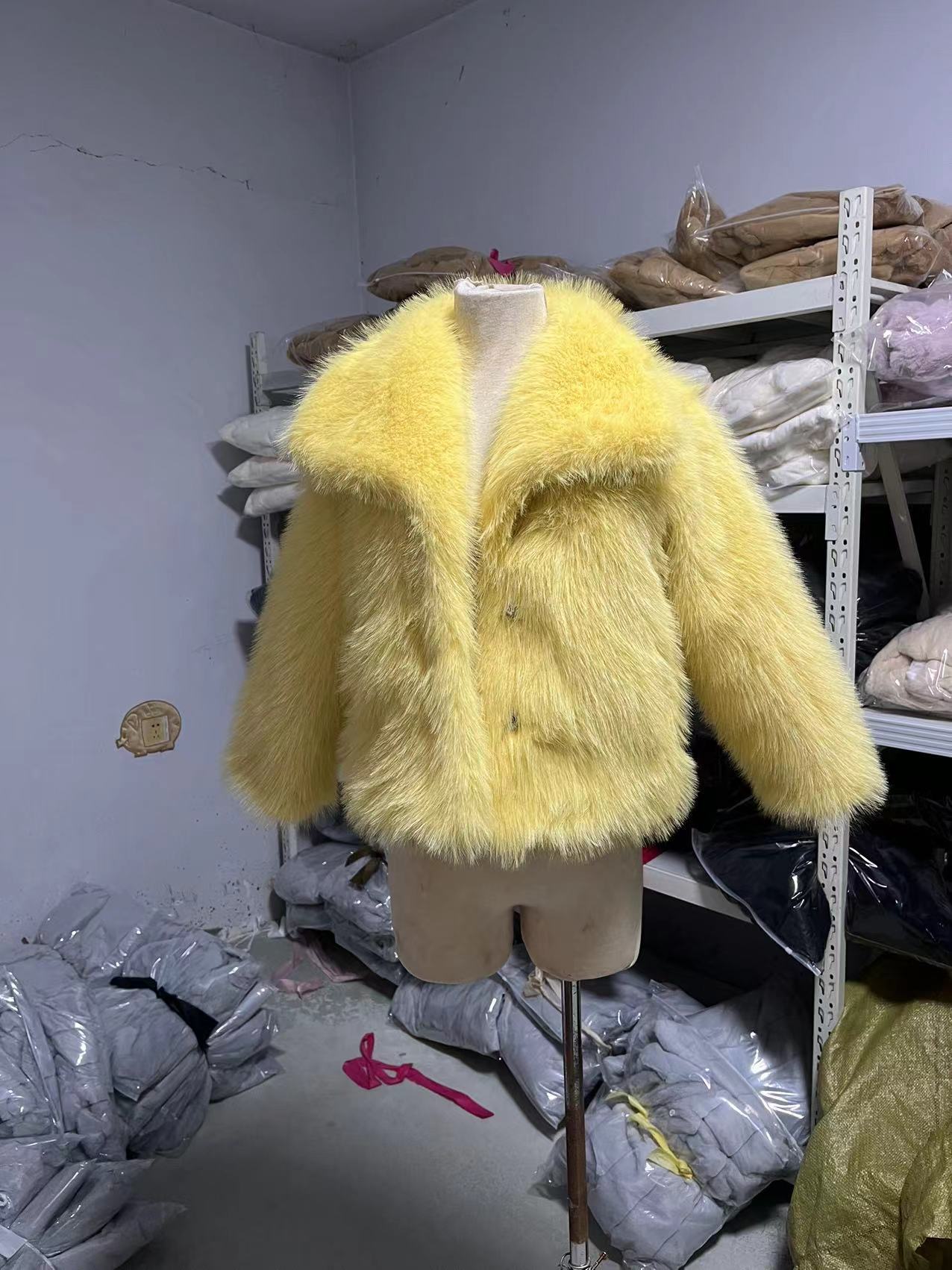 Women's Cool Fox Fur Furry Imitation Coats