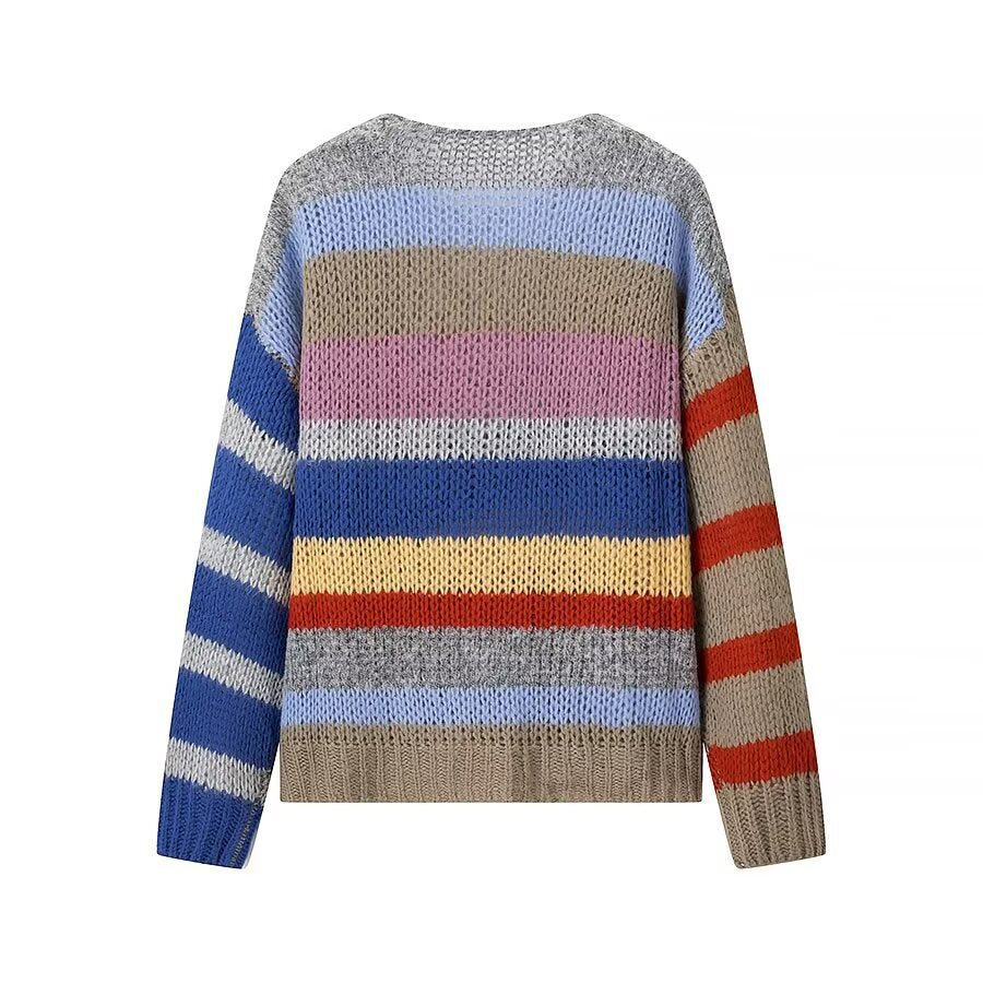 Women's Younger Fashion Versatile Round Neck Long Sleeve Rainbow Knitwear