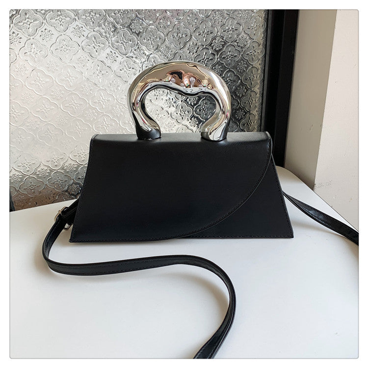 Women's Contrast Color Stylish Simple Textured Metal Shoulder Bags