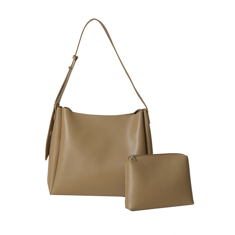 Women's Spring Large Capacity Commuter Retro Fashion Bags