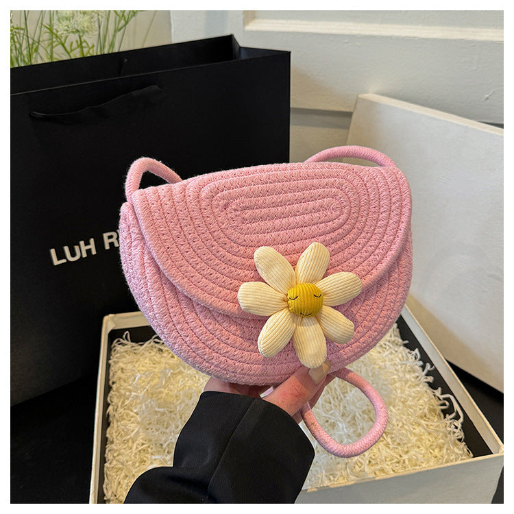 Women's Attractive High-grade Woven Saddle Fashion Crossbody Bags