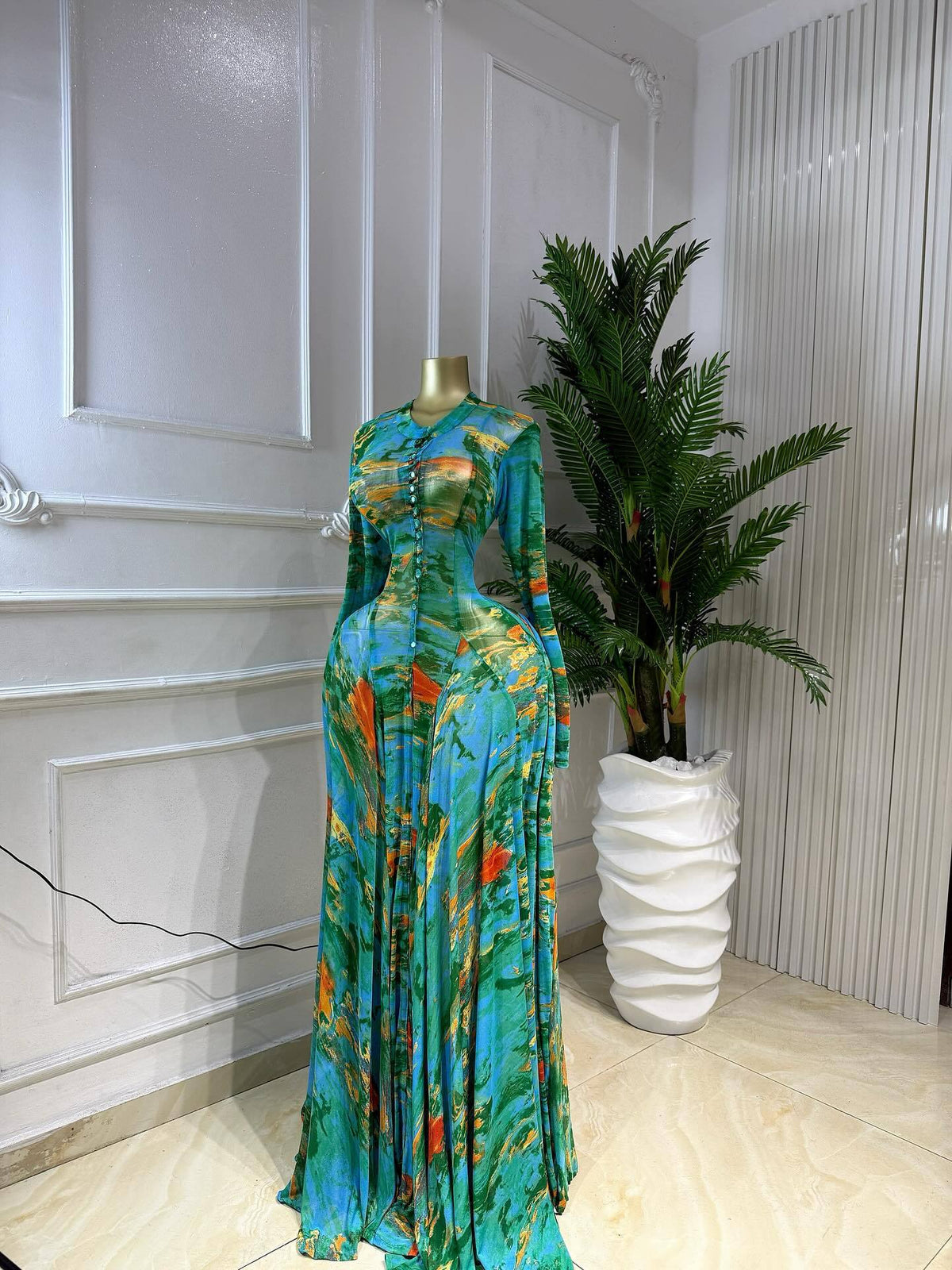 Women's African Temperament Printed Large Swing Round Neck Long Sleeve Waist Dress