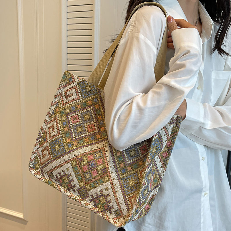 Women's Large Capacity Ethnic Style Canvas Hand-woven Bags