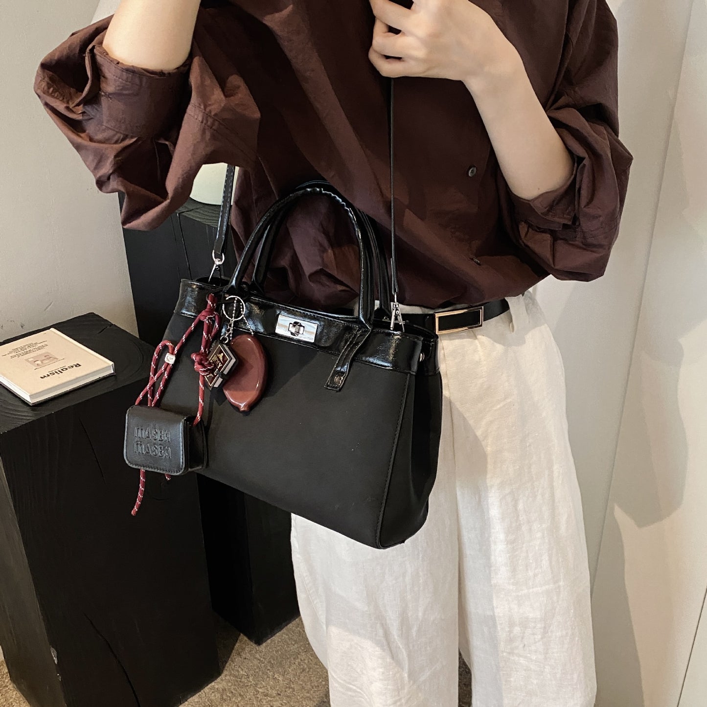 Women's Large Capacity Fashion Versatile Commuter Bags