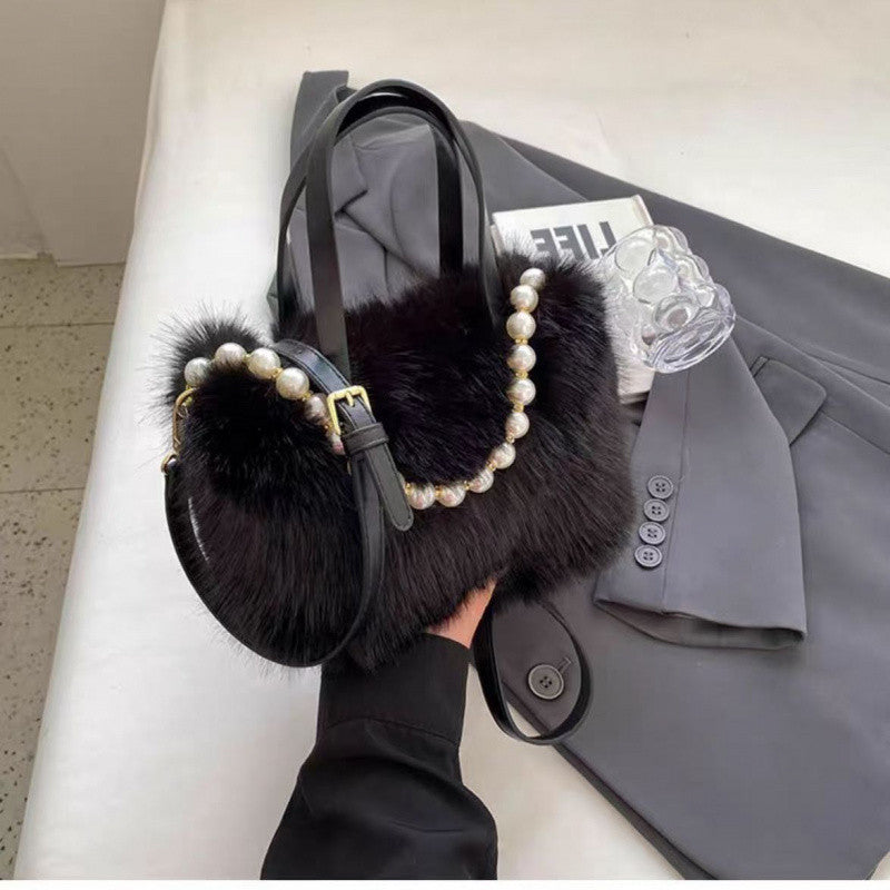 Women's Furry Fashion Pearl Plush Cute Commuter Crossbody Bags