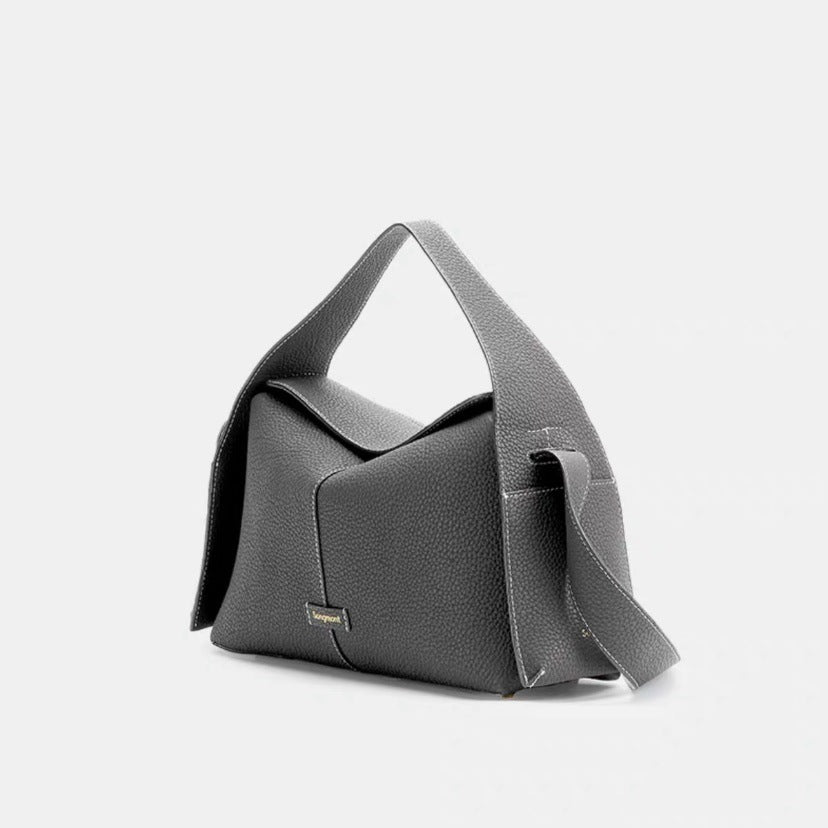 Women's Hanging Series Medium Eaves Designer Model Shoulder Bags