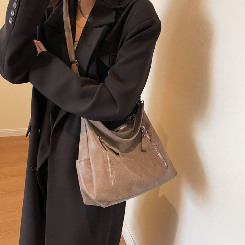 Women's Motorcycle Fashionable Underarm Niche Texture Large Bags