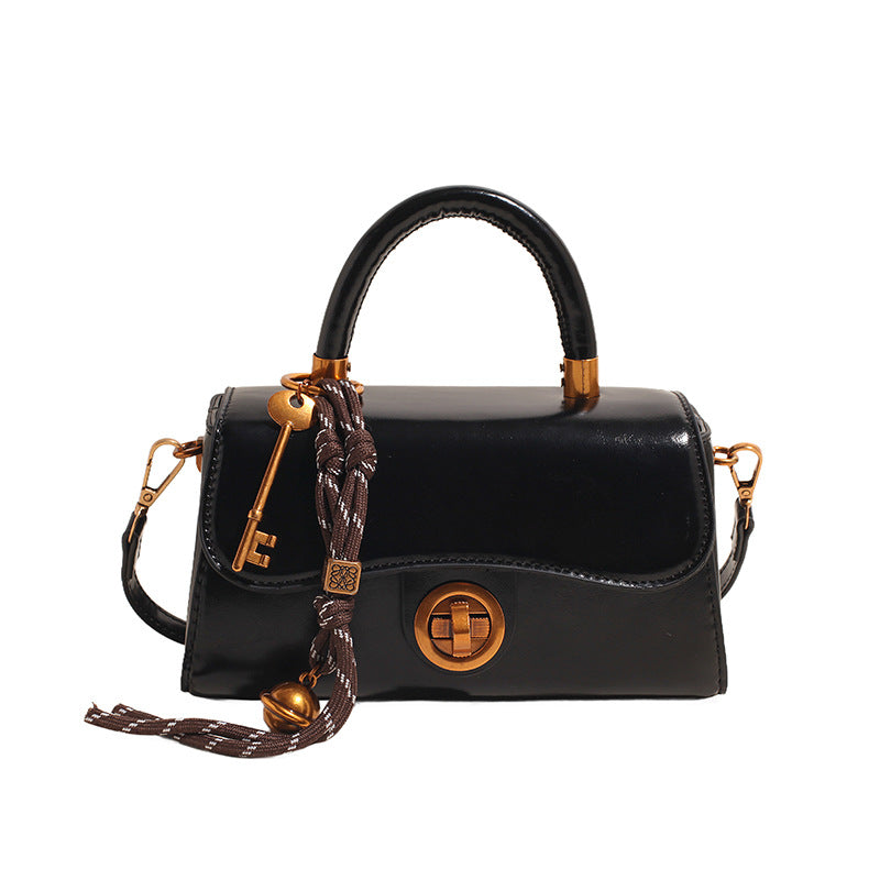 Women's Portable Commuter Fashionable Retro Multifunctional Shoulder Bags