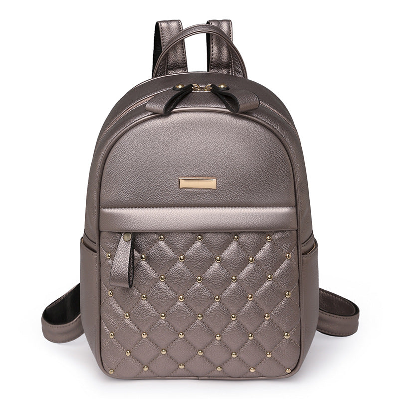 Women's Large Capacity Soft Leather Rivets High-grade Backpacks