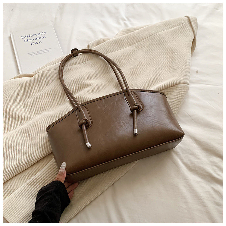 Women's Retro Large Capacity Commuter Fashionable Simple Bags
