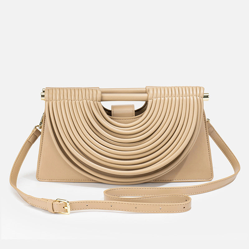 Popular Women's Hand-woven Line Comb Design Handbags