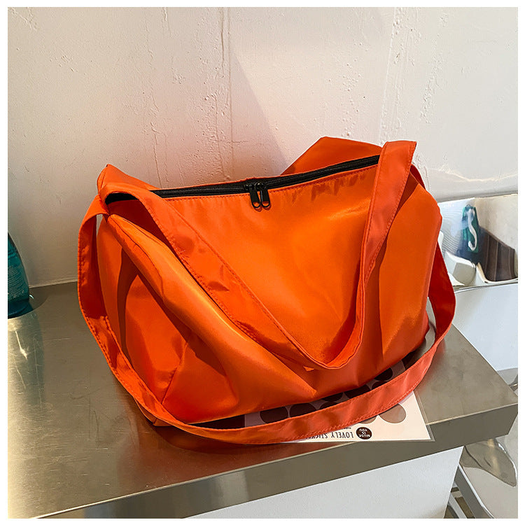 Lightweight Fashion Simple Style Large Capacity Travel Bags