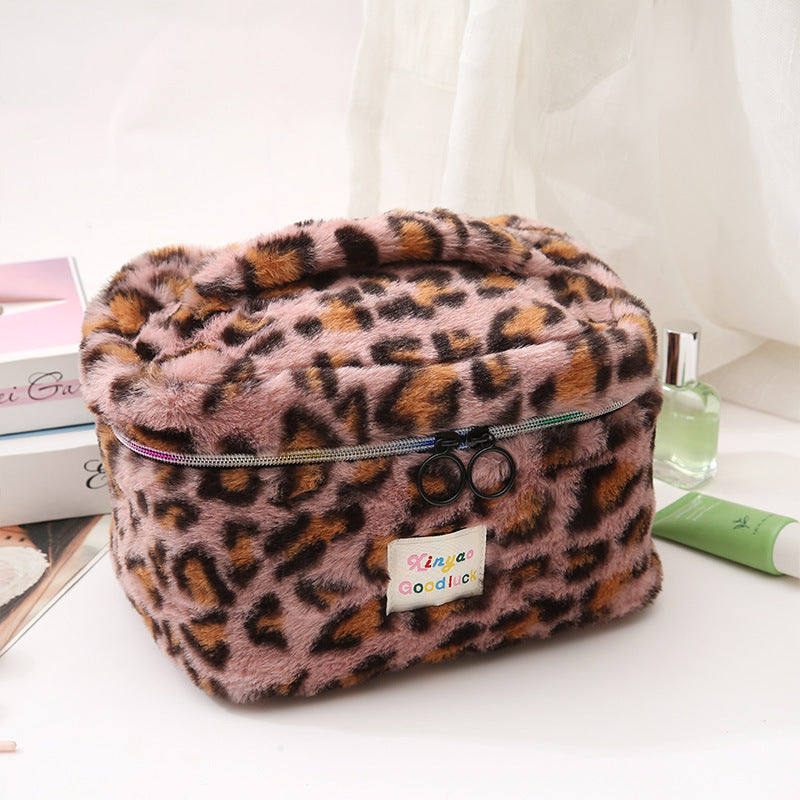 Plush Large Capacity Storage Leopard Print Hand-held Make-up Cosmetic Bags