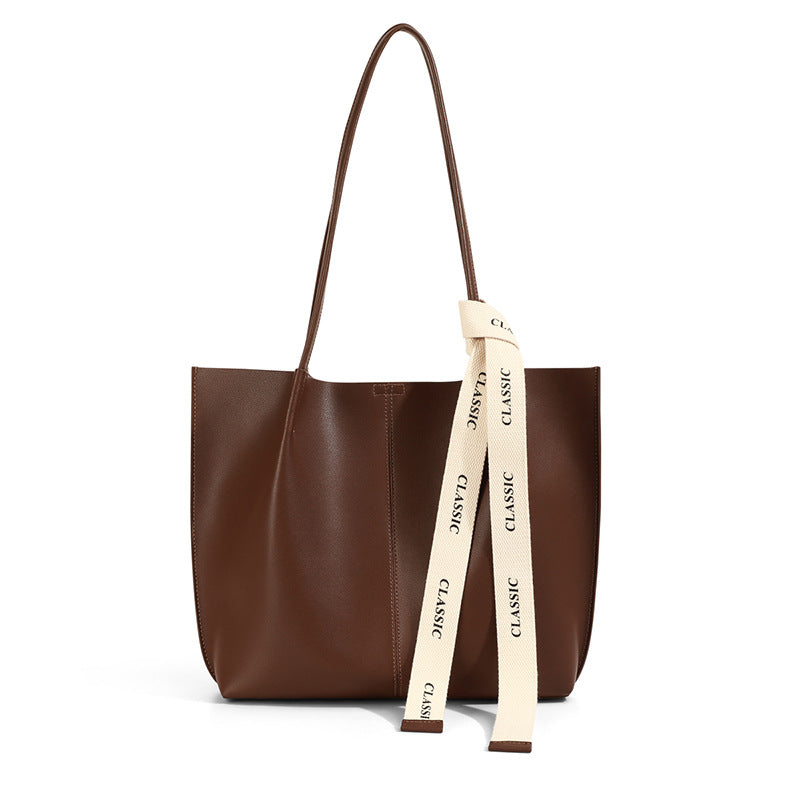 Attractive Beautiful Genuine Leather Large Capacity Shoulder Bags
