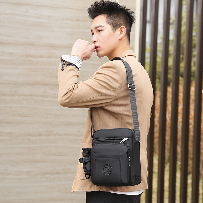 Men's Leisure Lightweight Oxford Cloth Simple Men's Shoulder Bags