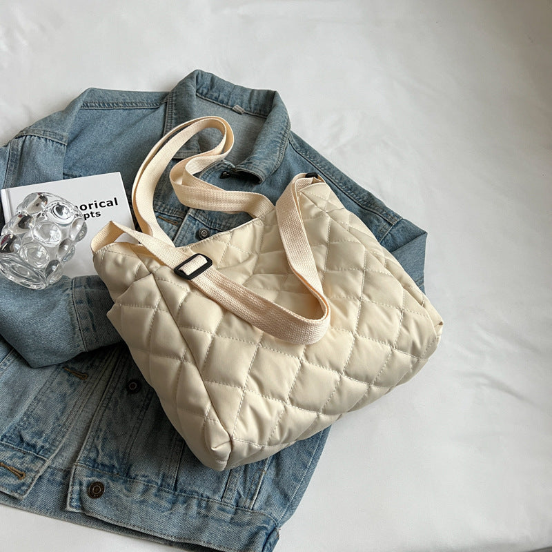 Capacity Female Winter Fashion Solid Color Rhombus Embroidered Crossbody Bags