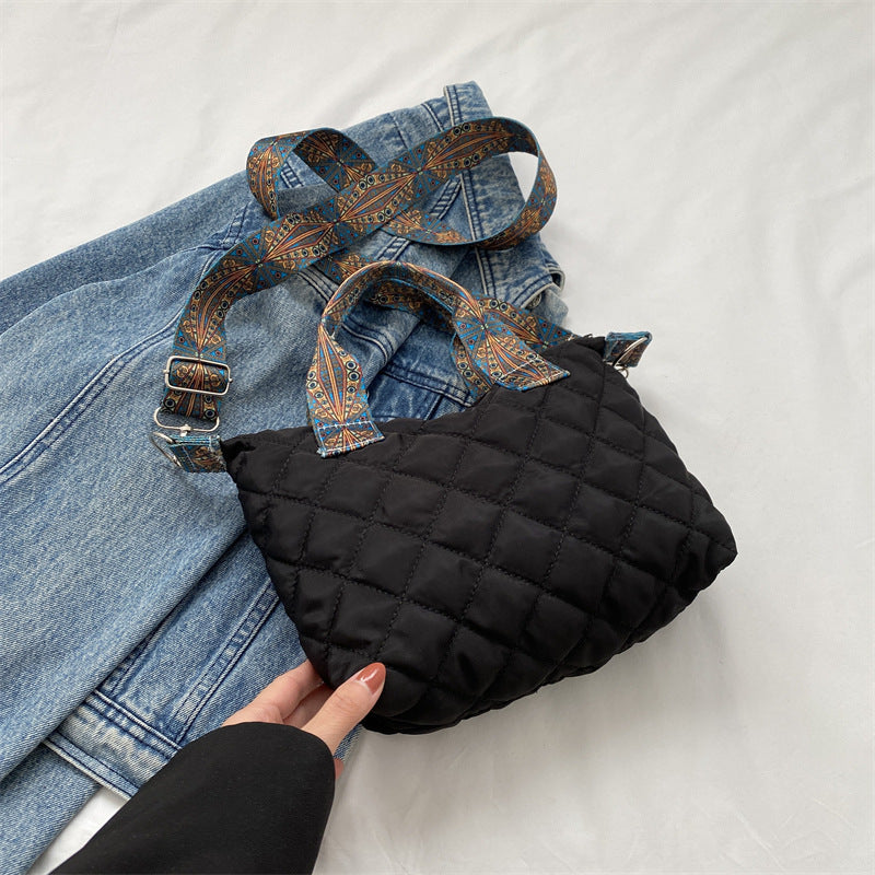 Women's Rhombus Korean Style Simple Stylish Personalized Shoulder Bags