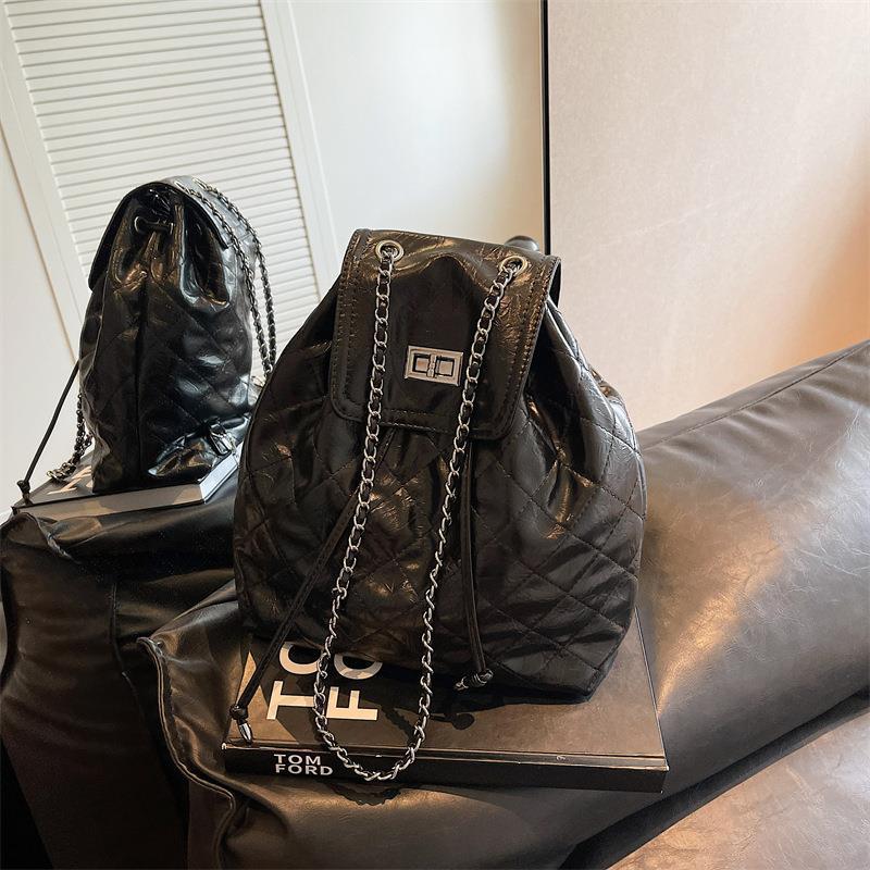 Women's High-grade Sier Fashion Rhombus Chain Backpacks