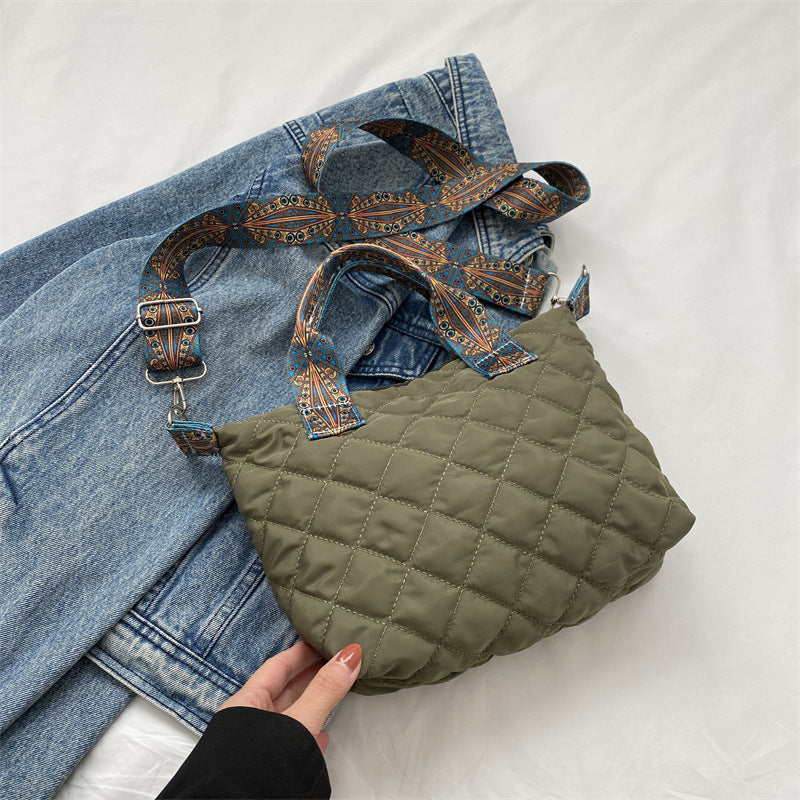 Women's Rhombus Korean Style Simple Stylish Personalized Shoulder Bags