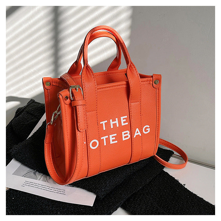 Women's Large Capacity Western Style Design Simple Tote Bags