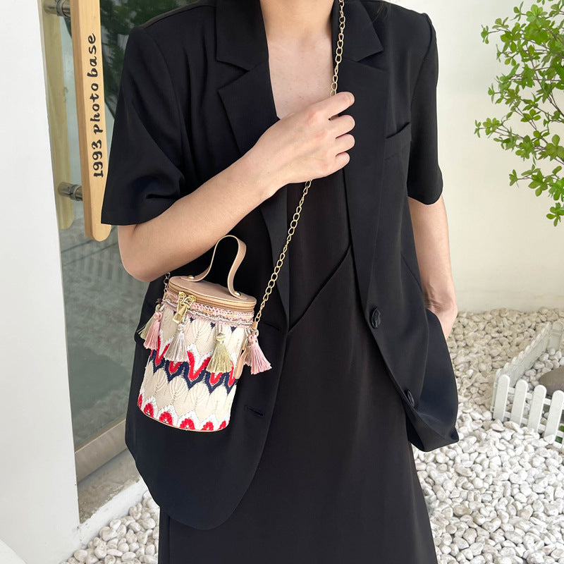 Women's Style Summer Tassel Round Popular Chain Crossbody Bags