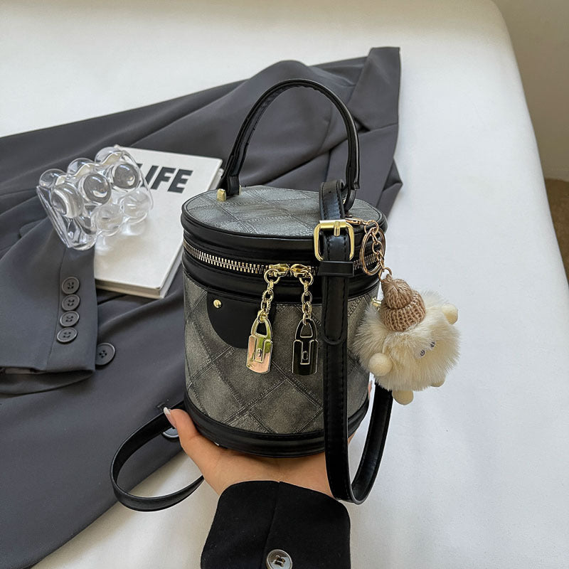 Women's Retro Easy Matching Autumn Fashion Texture Shoulder Bags