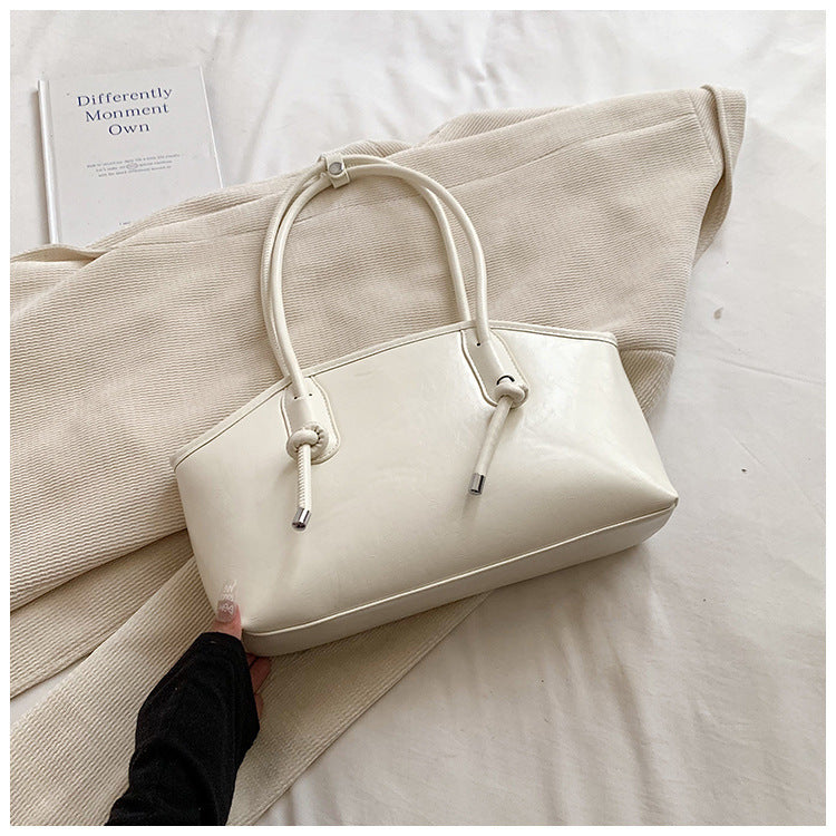 Women's Retro Large Capacity Commuter Fashionable Simple Bags