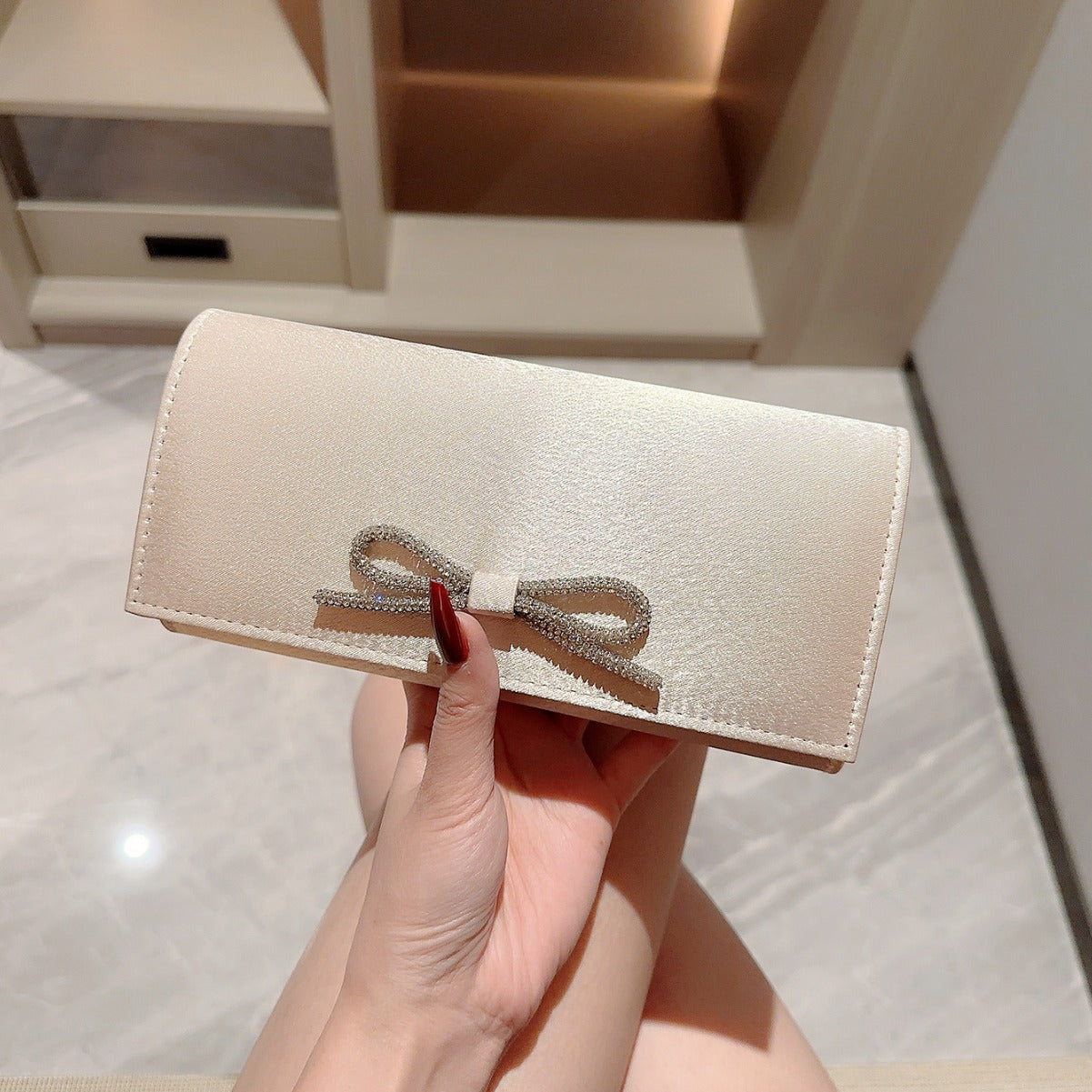 Rhinestone Bow Satin Clutch Wear Wedding Match Bags