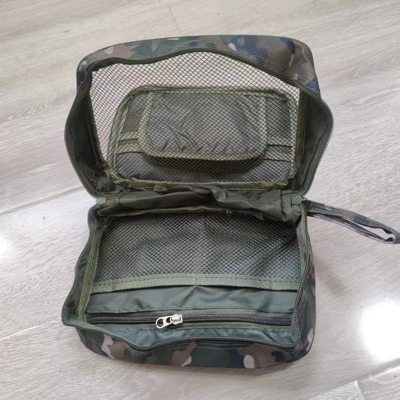 Large Capacity Interior Storage Portable Oxford Cloth Hook Outdoor Bags