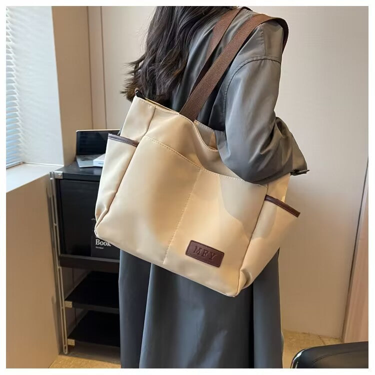 Women's Beautiful Large Underarm Capacity Simple Shoulder Bags