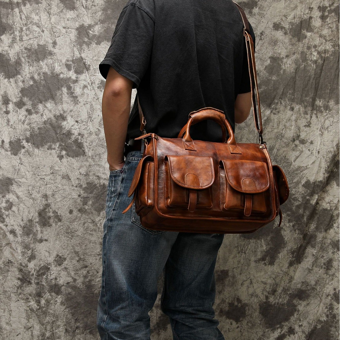 Men's Cowhide Brushed Leather Large Capacity Men's Messenger Bags