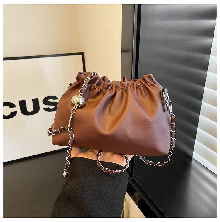 Women's Advanced Texture Chain Niche Western Style Shoulder Bags